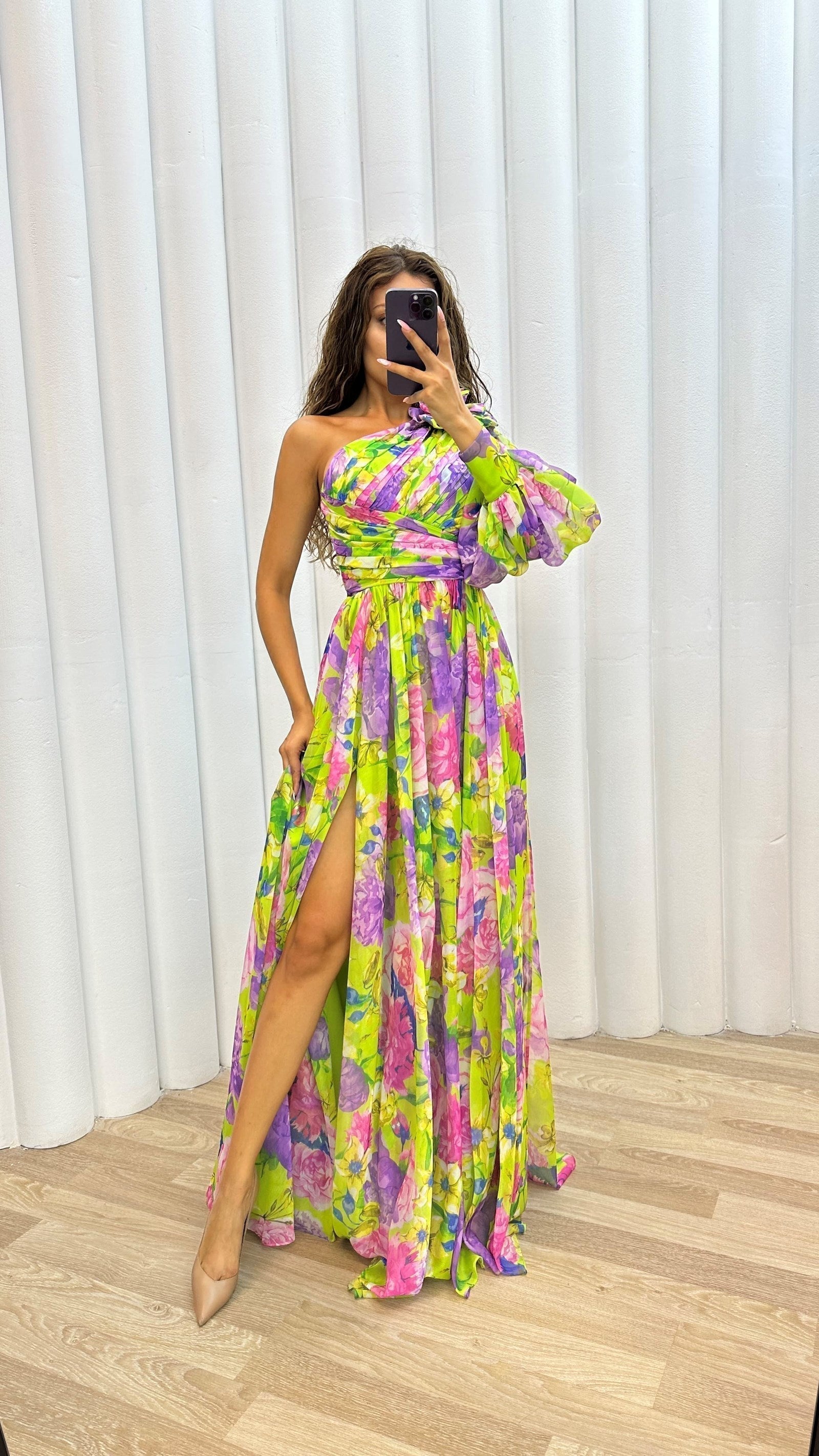 Deborah™ | Elegant Dress with Long Sleeves