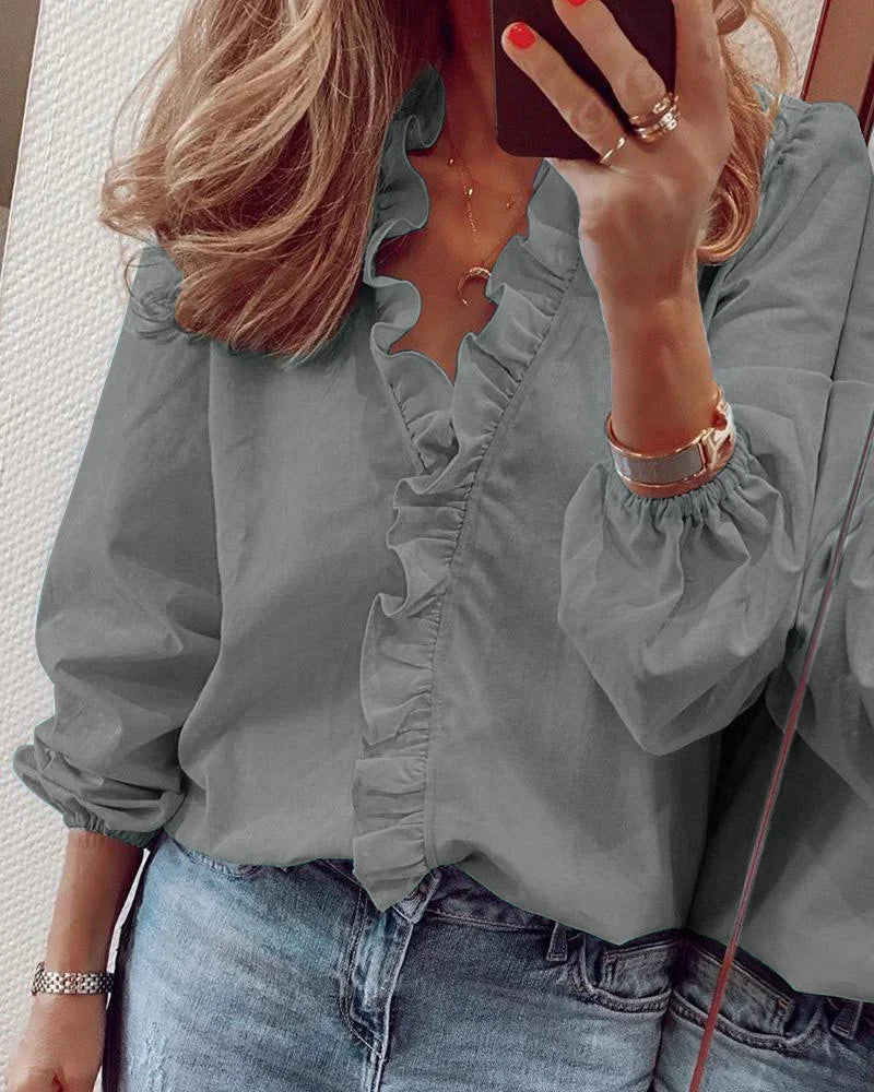 Enola | Feminine Blouse with Playful Ruffles